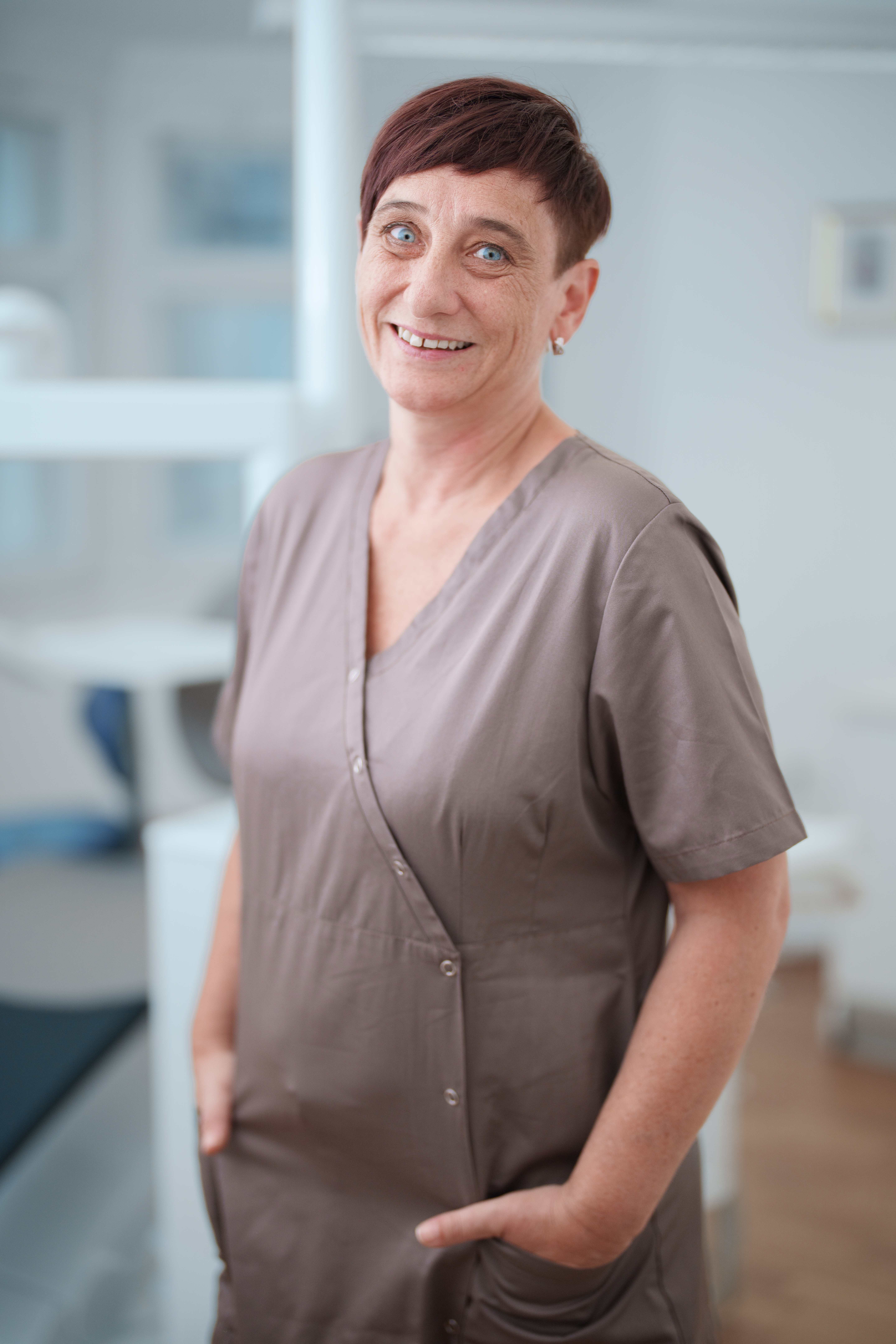 Silke, Stuhlassistenz